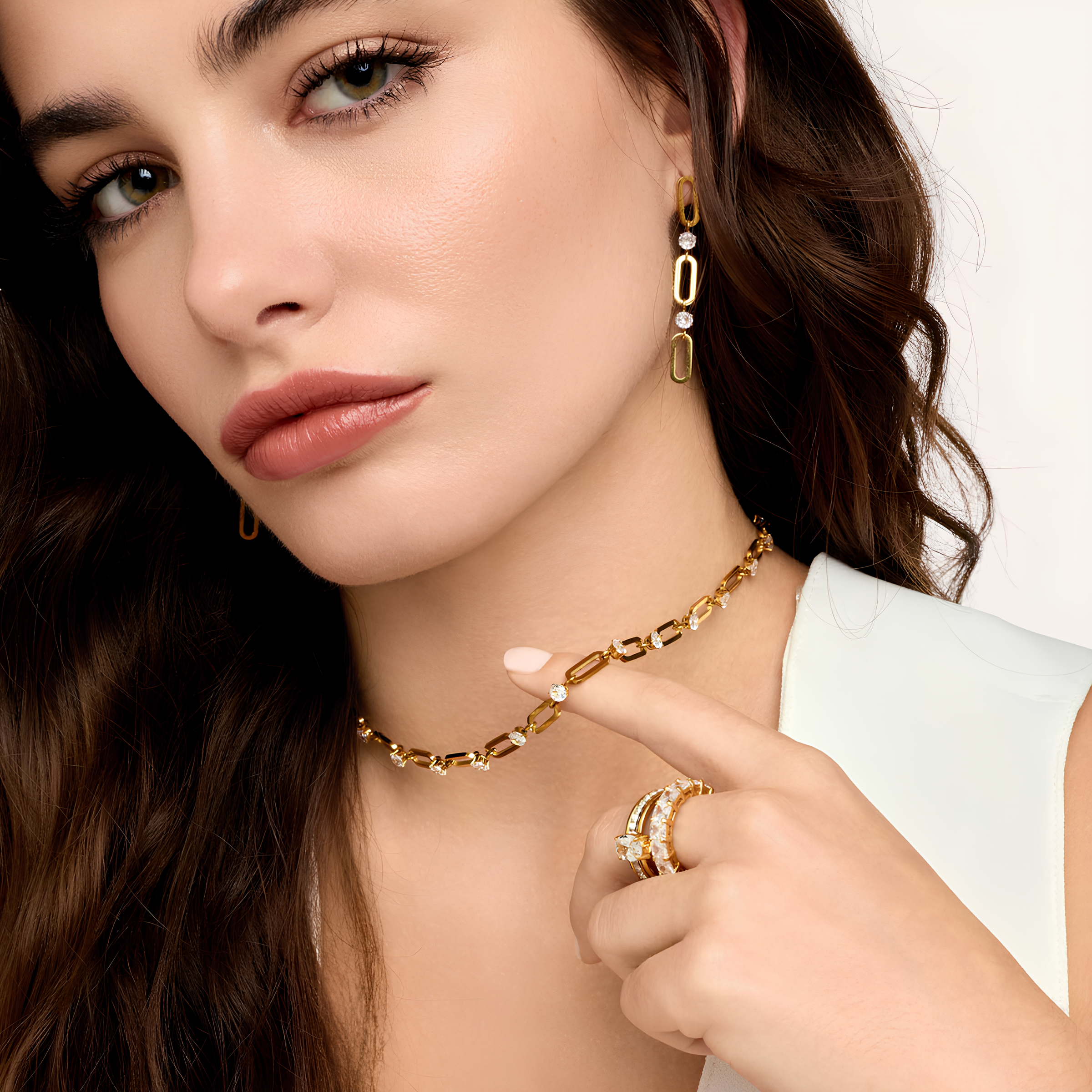 Sparkling Link Necklace